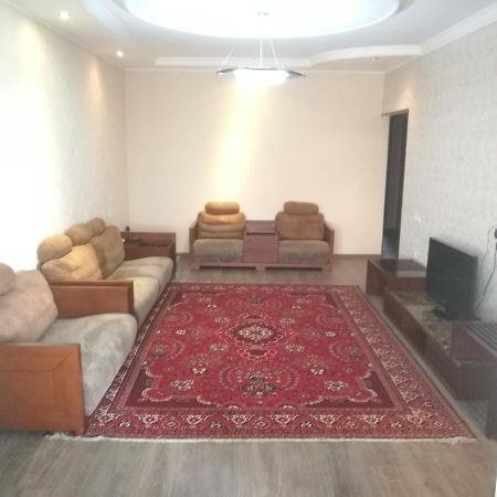 Apartment 2 Bed Room In The Center Апартамент 3-Х Комнатная В Центре Taszkent Zewnętrze zdjęcie