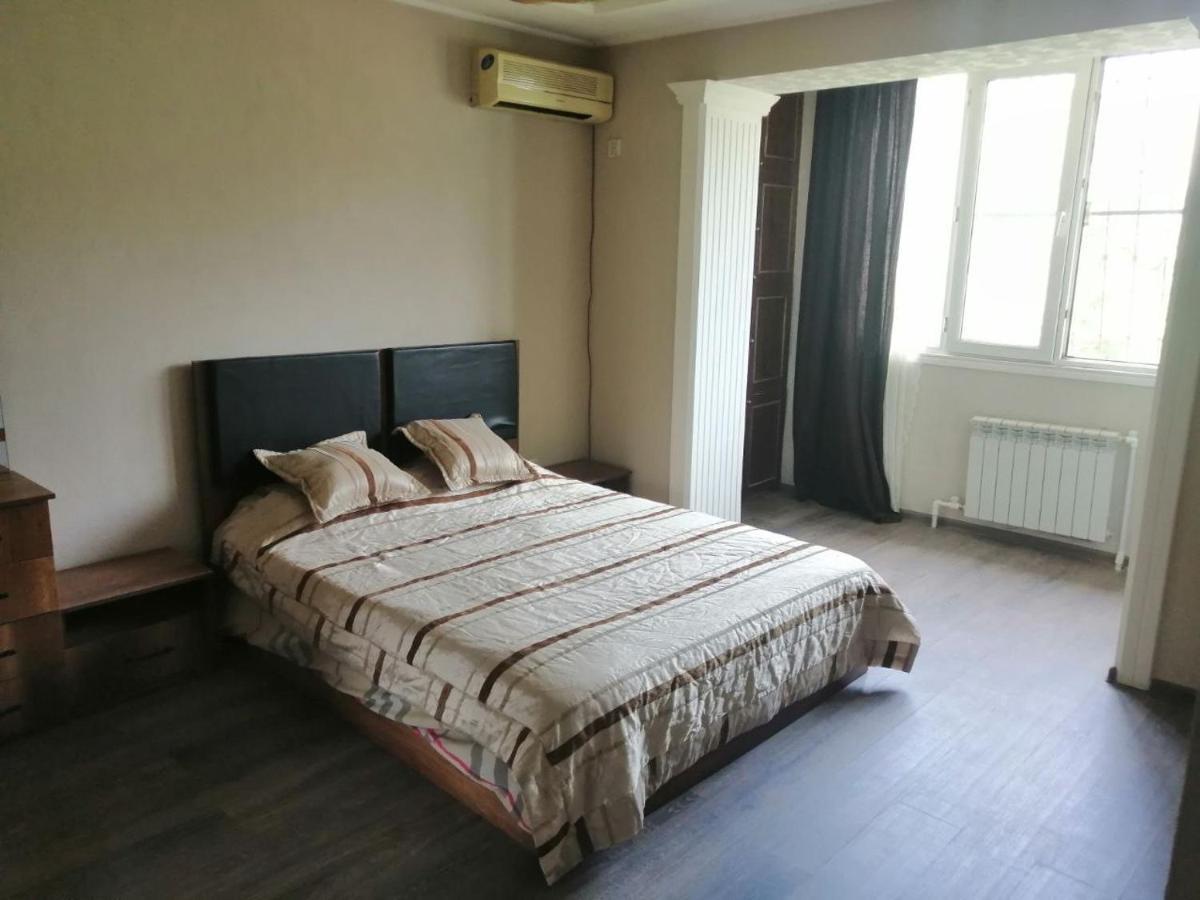 Apartment 2 Bed Room In The Center Апартамент 3-Х Комнатная В Центре Taszkent Zewnętrze zdjęcie