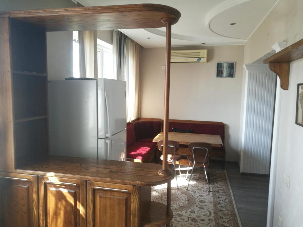 Apartment 2 Bed Room In The Center Апартамент 3-Х Комнатная В Центре Taszkent Zewnętrze zdjęcie